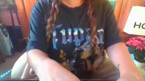 Snapshot of sexymisss24 chatting on 11.21.25 sexymisss24 online show from 11.21.25