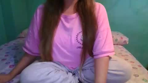 Snapshot of sexymisss24 chatting on 12.14.25 sexymisss24 online show from 12.14.25