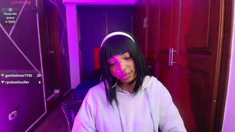 N A F online show from 01.10.25