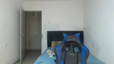 Snapshot of sexynatalia25 chatting on 11.27.25 Natalia Duran online show from 11.27.25