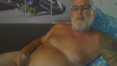 Snapshot of sexypaa chatting on 07.12.26 sexypaa online show from 07.12.26