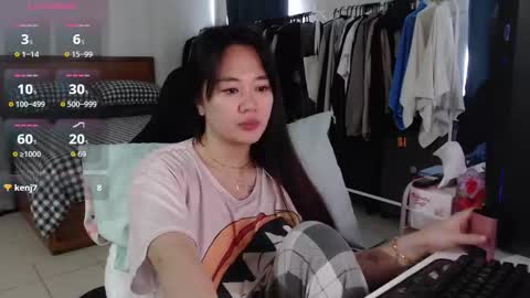 sexypenguin13 online show from 01.14.26