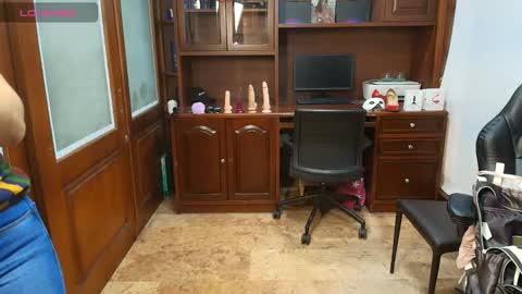 R A C H E L online show from 12.20.25