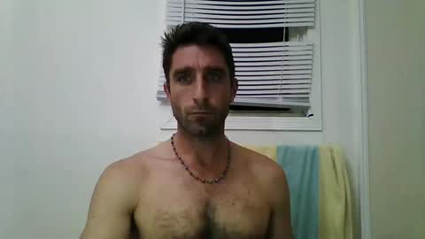 Snapshot of sexyrents chatting on 01.04.25 sexyRENTS online show from 01.04.25