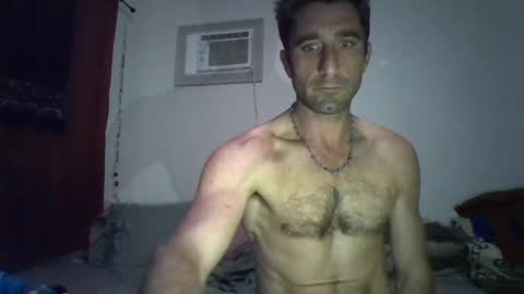 Snapshot of sexyrents chatting on 02.01.25 sexyRENTS online show from 02.01.25