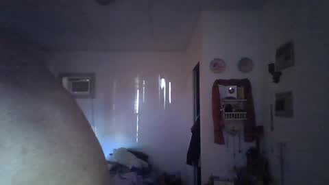 Snapshot of sexyrents chatting on 02.21.25 sexyRENTS online show from 02.21.25