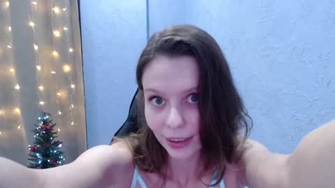 Sofi Smile online show from 12.28.24