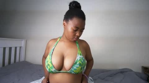 Snapshot of sexysoct chatting on 06.15.26 sexysoct online show from 06.15.26