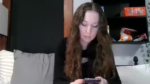 Snapshot of sexystephanie04 chatting on 10.10.25 sexystephanie04 online show from 10.10.25