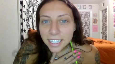 sexytatslut369 online show from 06.20.26