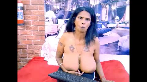 sexyva4u2luv online show from 03.25.26