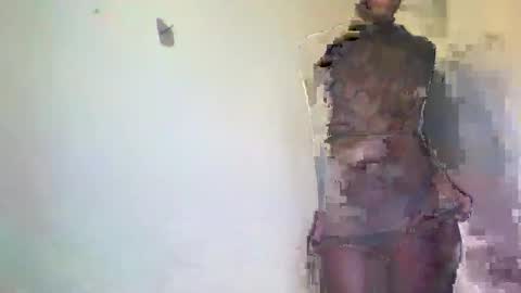 Snapshot of sexyy_tiny chatting on 02.03.26 Mel online show from 02.03.26