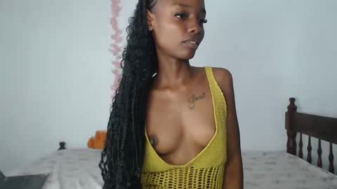 Snapshot of sexyzuriel chatting on 05.23.26 sexyzuriel online show from 05.23.26