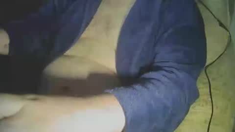 Snapshot of sexzilla15 chatting on 01.21.25 no face online show from 01.21.25