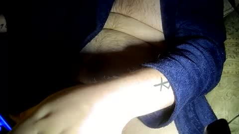 Snapshot of sexzilla15 chatting on 10.25.25 no face online show from 10.25.25