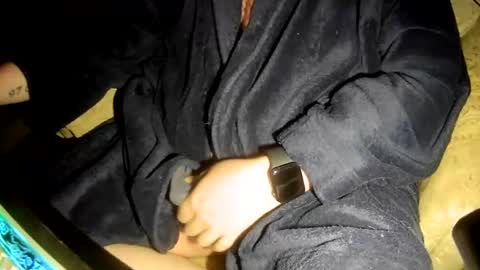 Snapshot of sexzilla15 chatting on 11.15.25 no face online show from 11.15.25