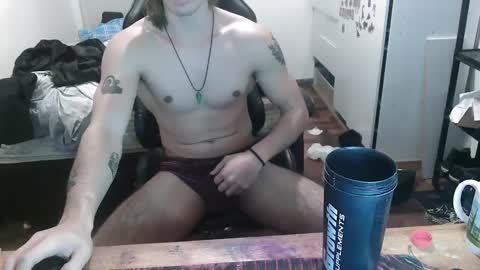 Snapshot of shacoklown chatting on 09.29.25 shacoklown online show from 09.29.25