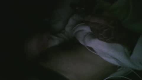 Snapshot of shadowwolfxxx9 chatting on 12.04.25 shadowwolfxxx9 online show from 12.04.25