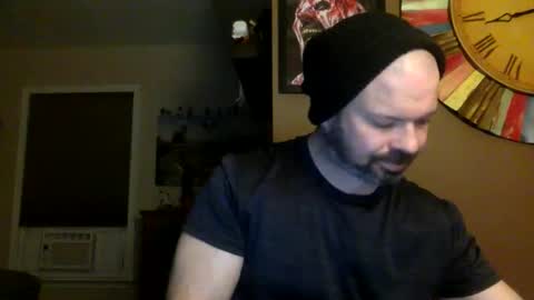 Shady online show from 09.30.25