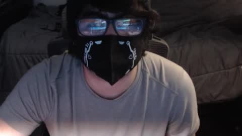 Snapshot of shaftcloud chatting on 12.18.25 shaftcloud online show from 12.18.25