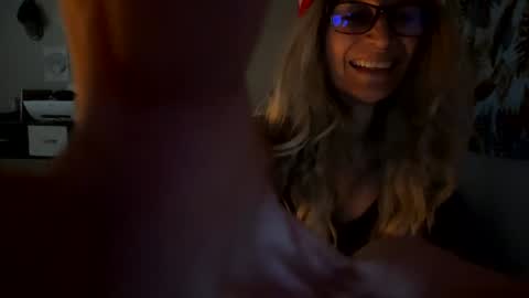 Snapshot of shamanwoman chatting on 12.24.24 Shaman Woman online show from 12.24.24