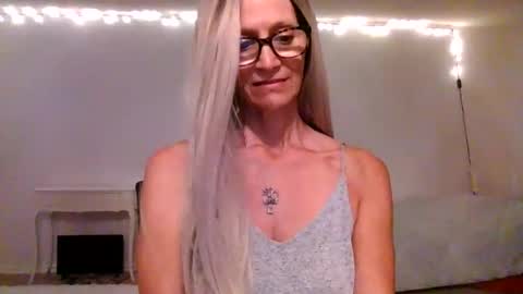 Shaman Woman online show from 10.20.25