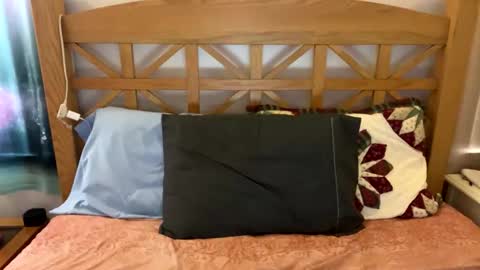 Snapshot of shamanwoman chatting on 03.01.26 Shaman Woman online show from 03.01.26