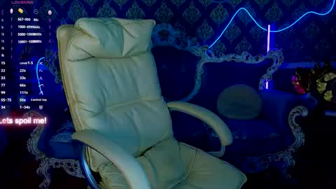 Snapshot of shame_lesss chatting on 12.05.25 Lessi online show from 12.05.25