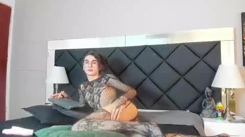 Snapshot of shammy_ross chatting on 01.10.26 Shammy Ross online show from 01.10.26