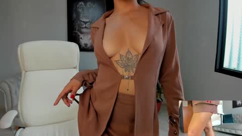 onlyfans shanabellucy online show from 01.21.25