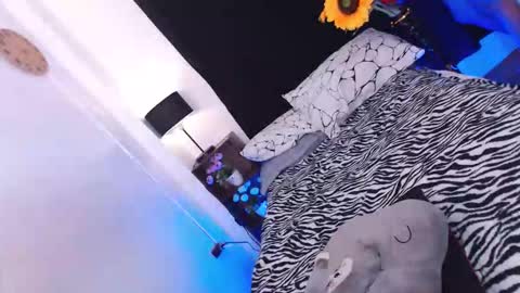 MISS SHANE online show from 03.02.26