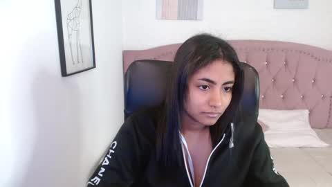 shanelle online show from 10.18.25