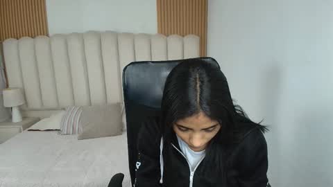 shanelle online show from 03.25.26