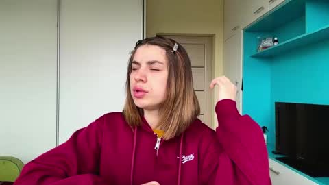 Lia online show from 04.18.26