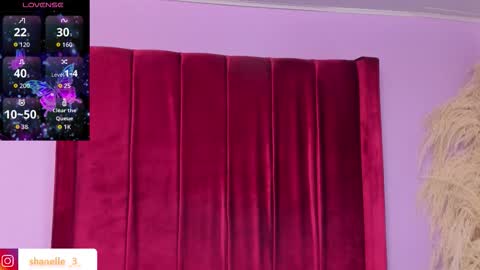 Snapshot of shanelle7 chatting on 02.15.26 shanelle7 online show from 02.15.26