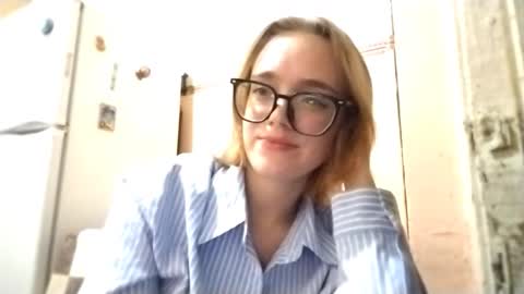 Snapshot of shanellewelburn chatting on 11.14.25 Lana online show from 11.14.25