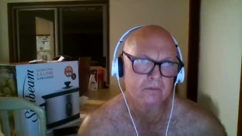 shaneo781570 online show from 04.18.26