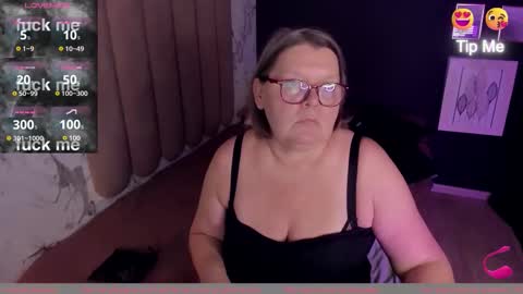 Shannon online show from 10.13.25