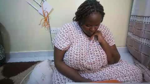 Snapshot of shanny_123 chatting on 11.30.25 shanny_123 online show from 11.30.25