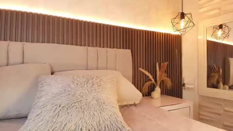 SHANON online show from 12.19.25