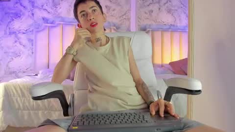 Shantal online show from 05.16.26