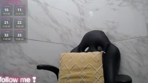 Snapshot of shantalakrishaa chatting on 11.26.25 shantalakrishaa online show from 11.26.25