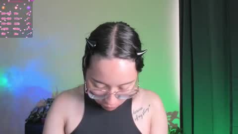 Cat-FOLLOWME and we talk IGshantal cerezo online show from 11.21.25