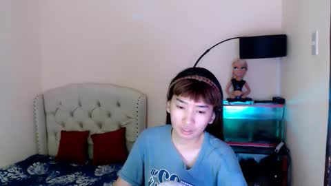 Snapshot of shantalfoxxy chatting on 04.23.26 SHANTA FOX s online show from 04.23.26