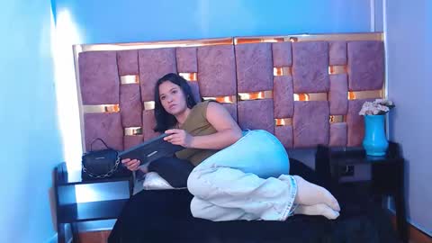 shantall 05 online show from 01.07.26