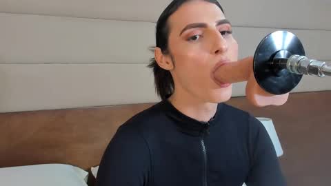  Shantall  online show from 10.27.25