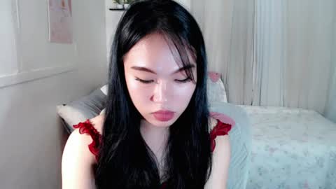 Snapshot of shantel_xx chatting on 06.17.26 Shantel online show from 06.17.26