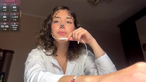 Snapshot of shantellemagnotta chatting on 10.31.25 Shantel online show from 10.31.25