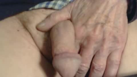 Snapshot of shapelyhelm1 chatting on 10.10.25 shapelyhelm1 online show from 10.10.25