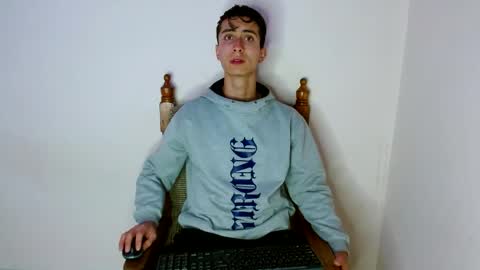 Snapshot of shaquiel_castoro chatting on 09.24.25 shaquiel online show from 09.24.25